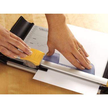 Taglierina Proton A4 - Fellowes